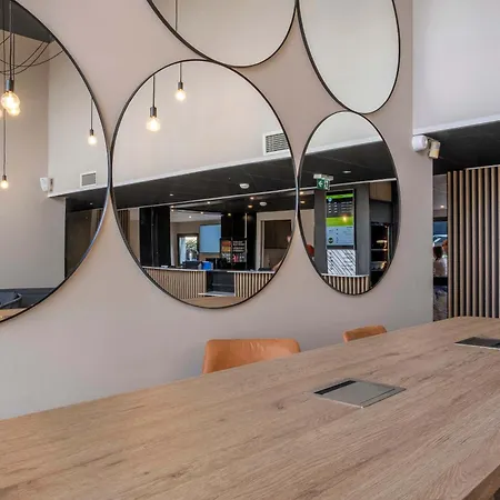 Centre Les Minimes Otel La Rochelle (Charente-Maritime)