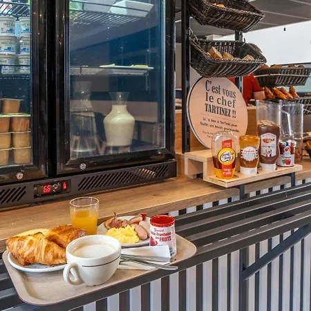 Centre Les Minimes Otel