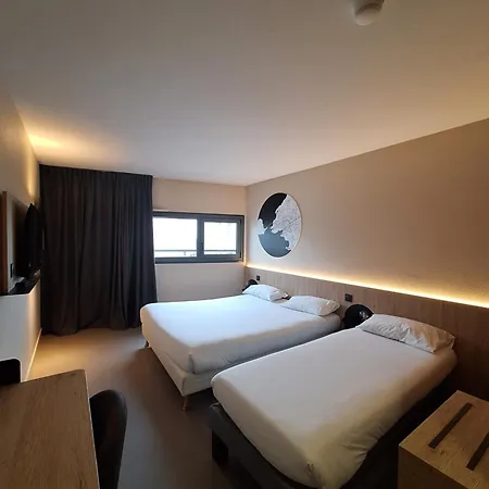 Centre Les Minimes Hotel 3*