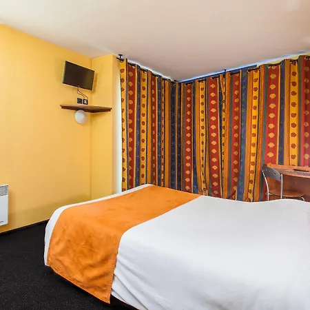 Centre Les Minimes Hotel 3*