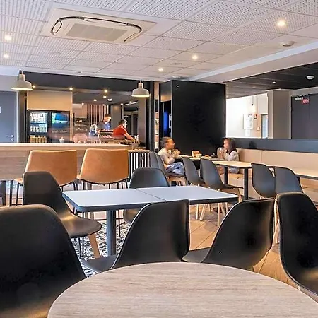 Centre Les Minimes Hotel La Rochelle (Charente-Maritime)