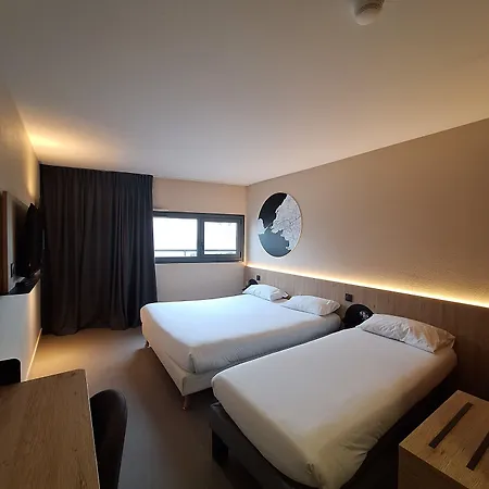 Centre Les Minimes Hotel