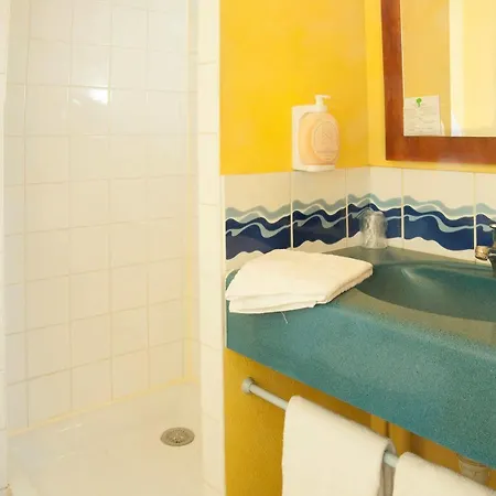 Hotel Centre Les Minimes La Rochelle (Charente-Maritime)